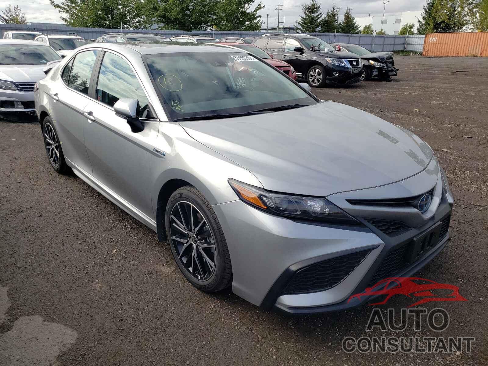 TOYOTA CAMRY 2021 - 4T1B21HK8MU015516