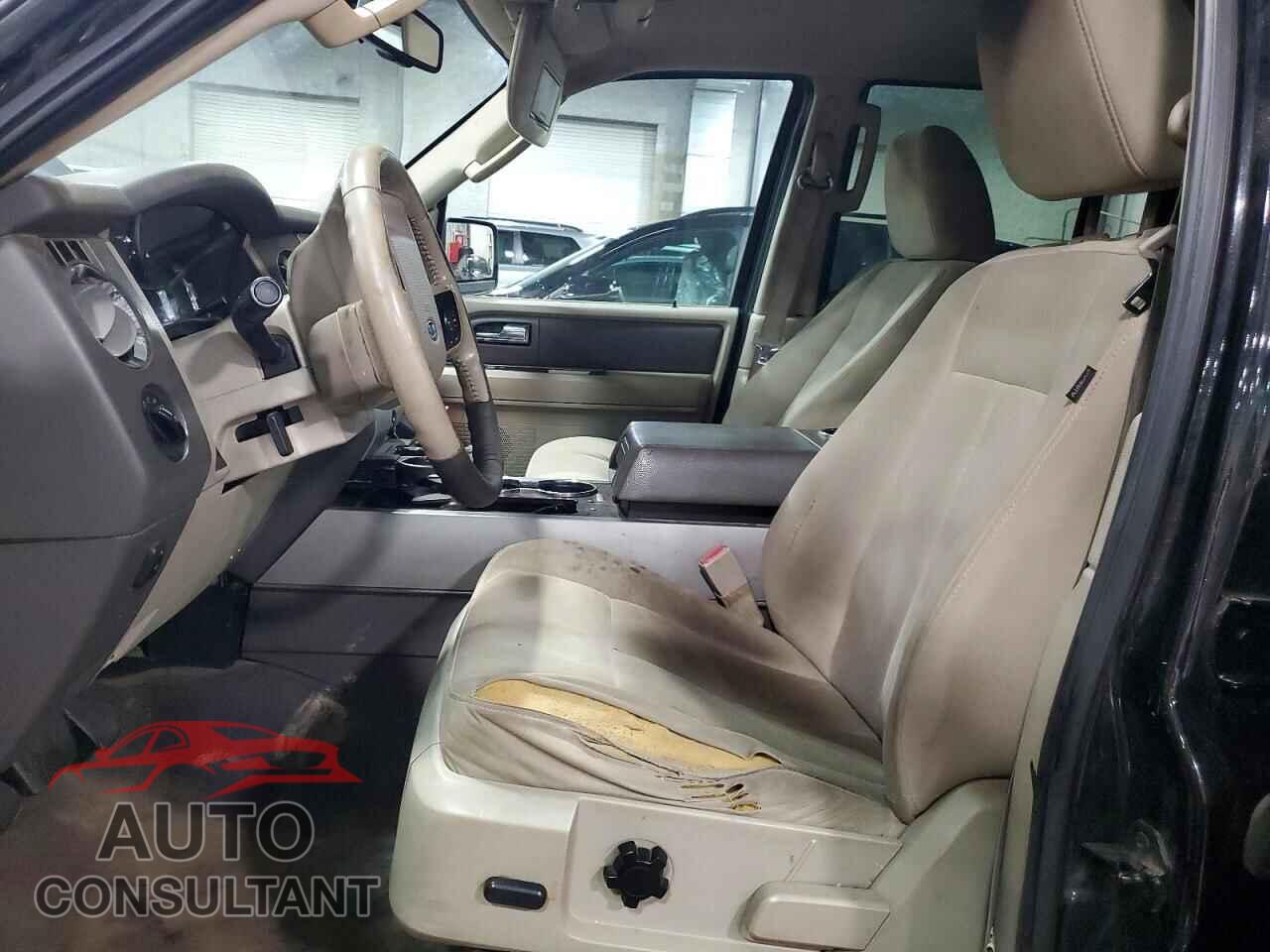 FORD EXPEDITION 2011 - 1FMJU1G57BEF36865