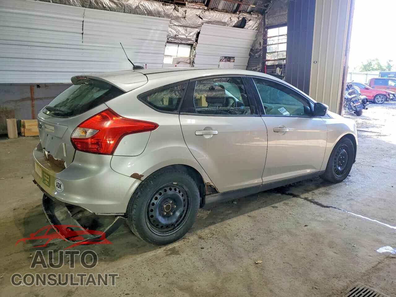 FORD FOCUS 2012 - 1FAHP3K23CL359611