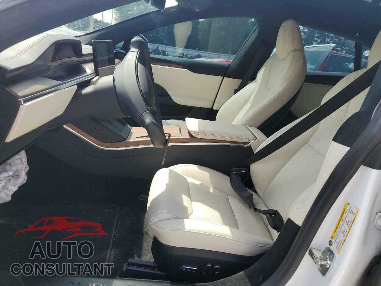 TESLA MODEL S 2021 - 5YJSA1E52MF443953
