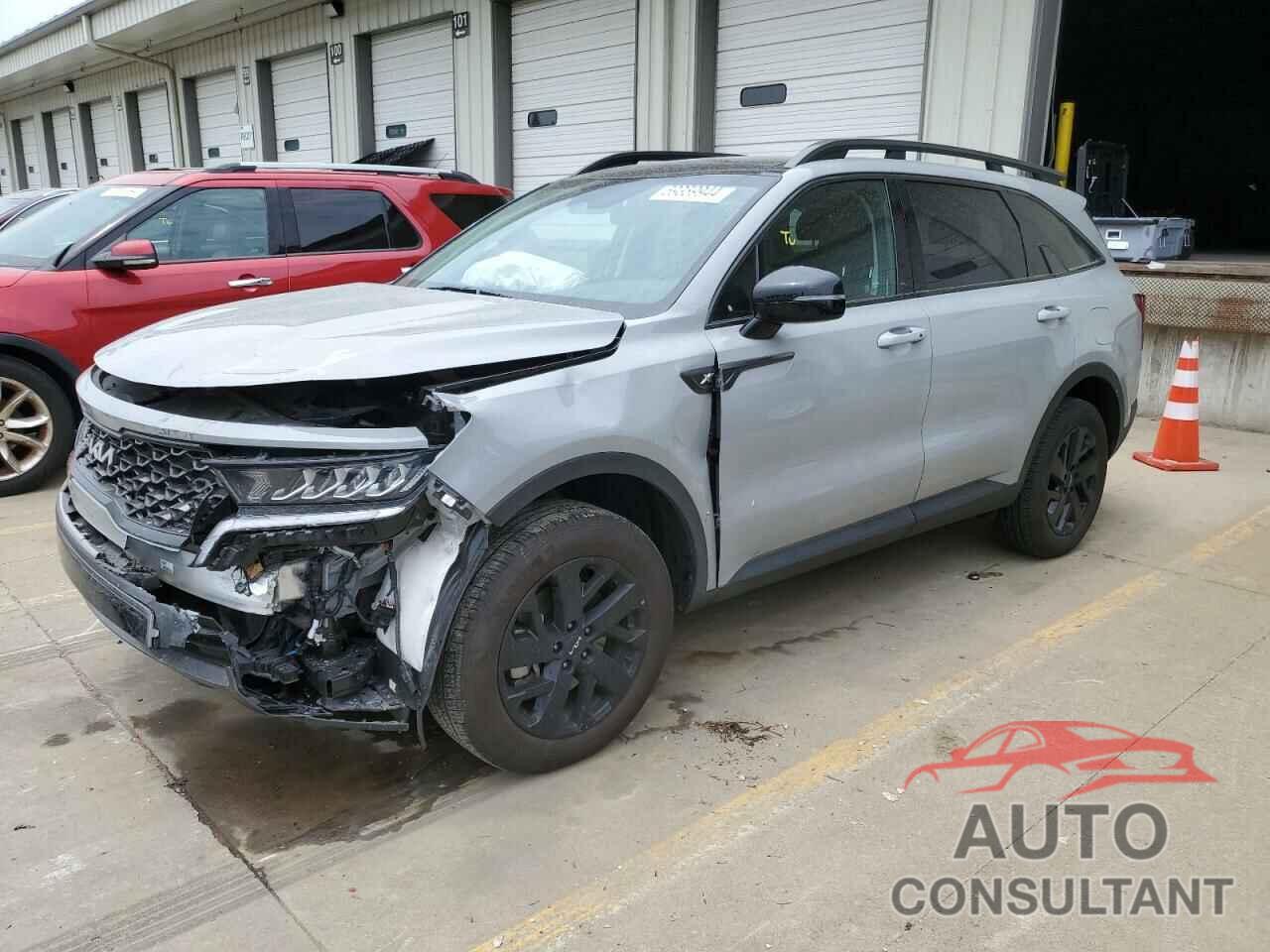 KIA SORENTO 2023 - 5XYRLDLC8PG220549