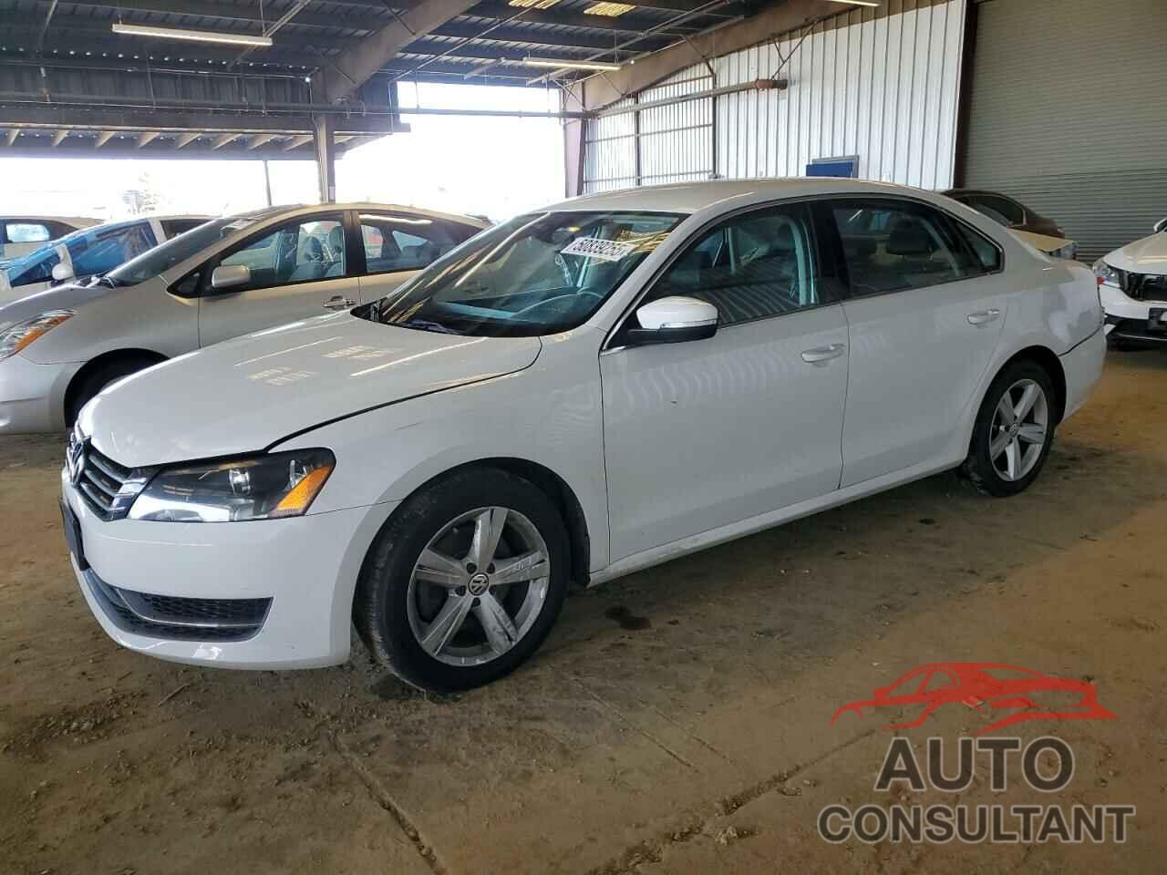 VOLKSWAGEN PASSAT 2013 - 1VWBP7A35DC101459