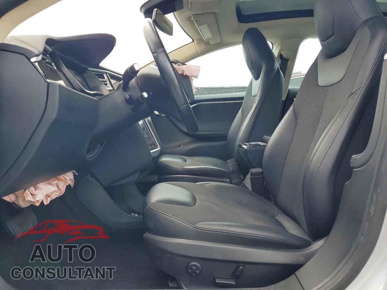 TESLA MODEL S 2015 - 5YJSA1E15FF114891