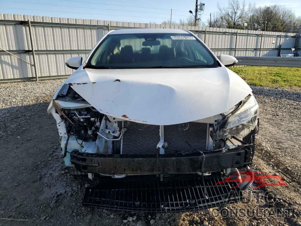 TOYOTA COROLLA 2017 - 5YFBURHE3HP679121