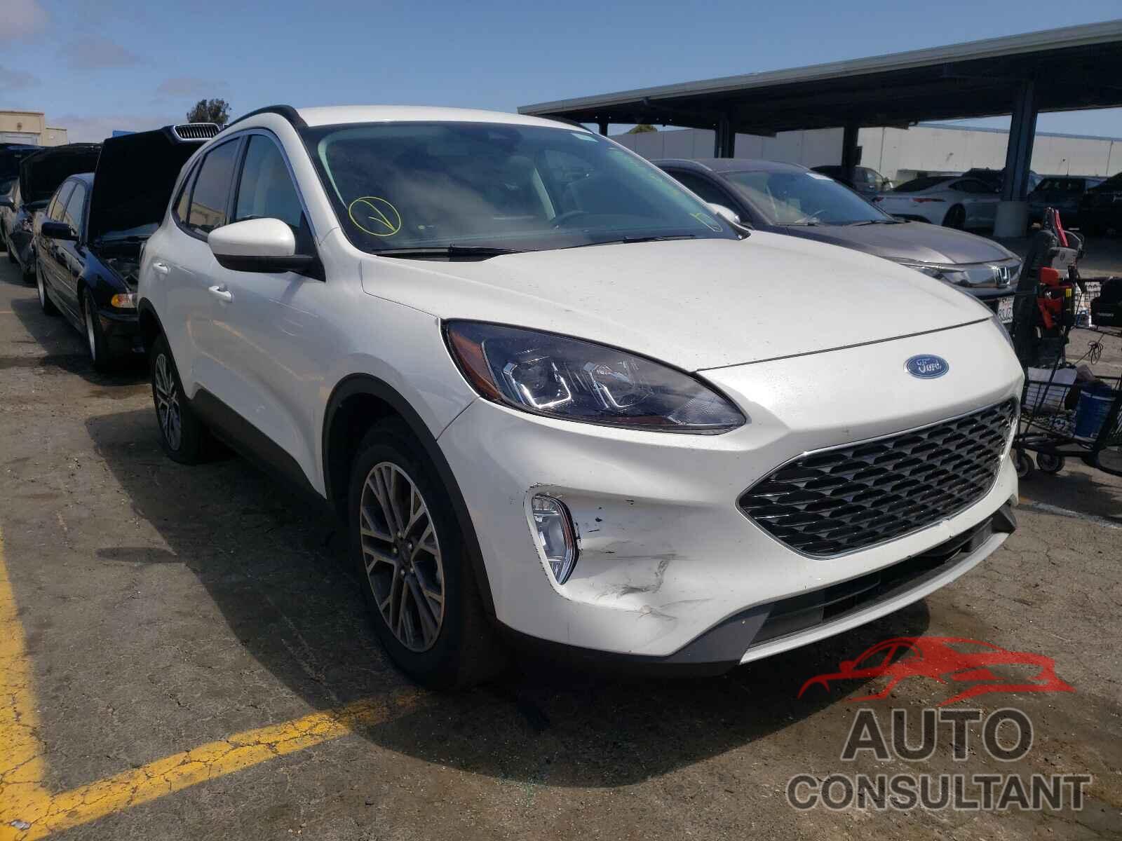 FORD ESCAPE 2021 - 1FMCU9H67MUA65775