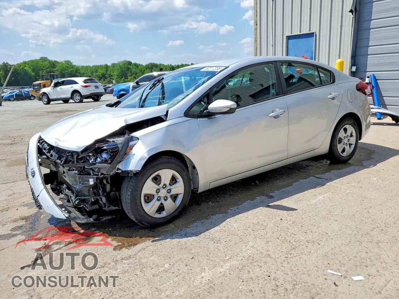 KIA FORTE 2017 - 3KPFK4A75HE068319