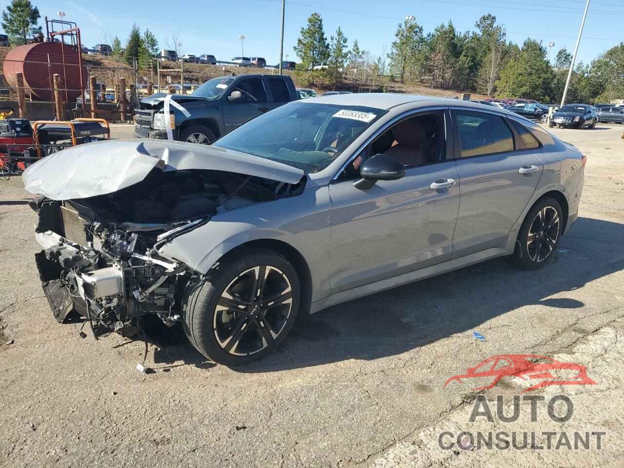 KIA K5 2023 - 5XXG64J28PG183340