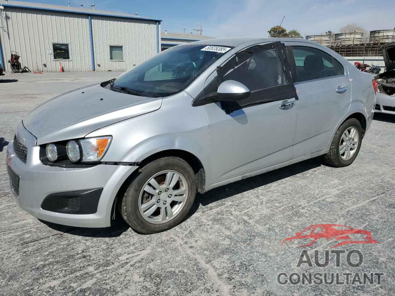 CHEVROLET SONIC 2013 - 1G1JC5SHXD4160616