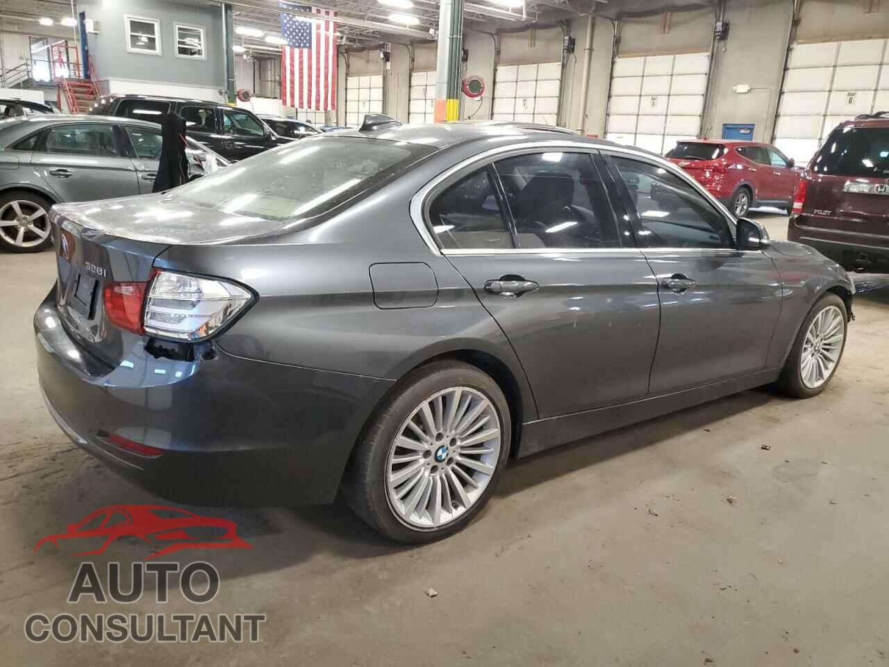 BMW 3 SERIES 2013 - WBA3B3C52DF530129