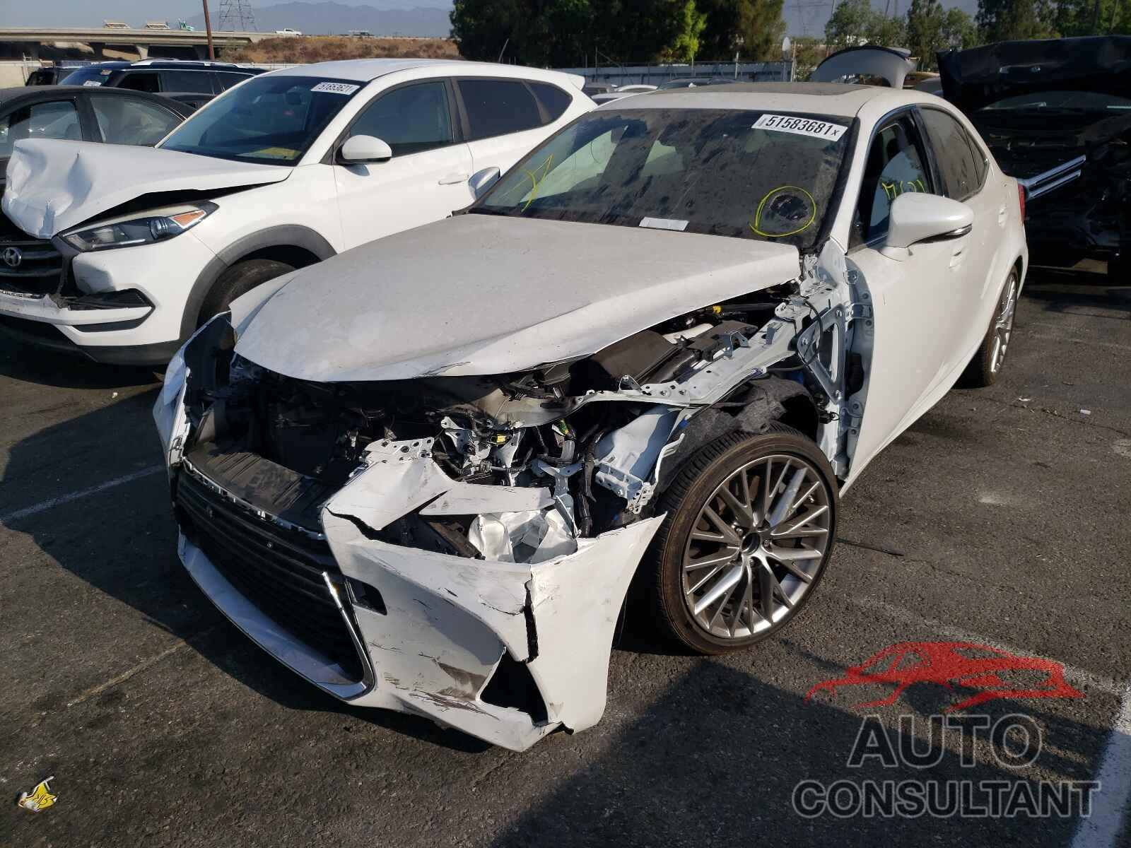 LEXUS IS 2018 - JTHBA1D21J5067443