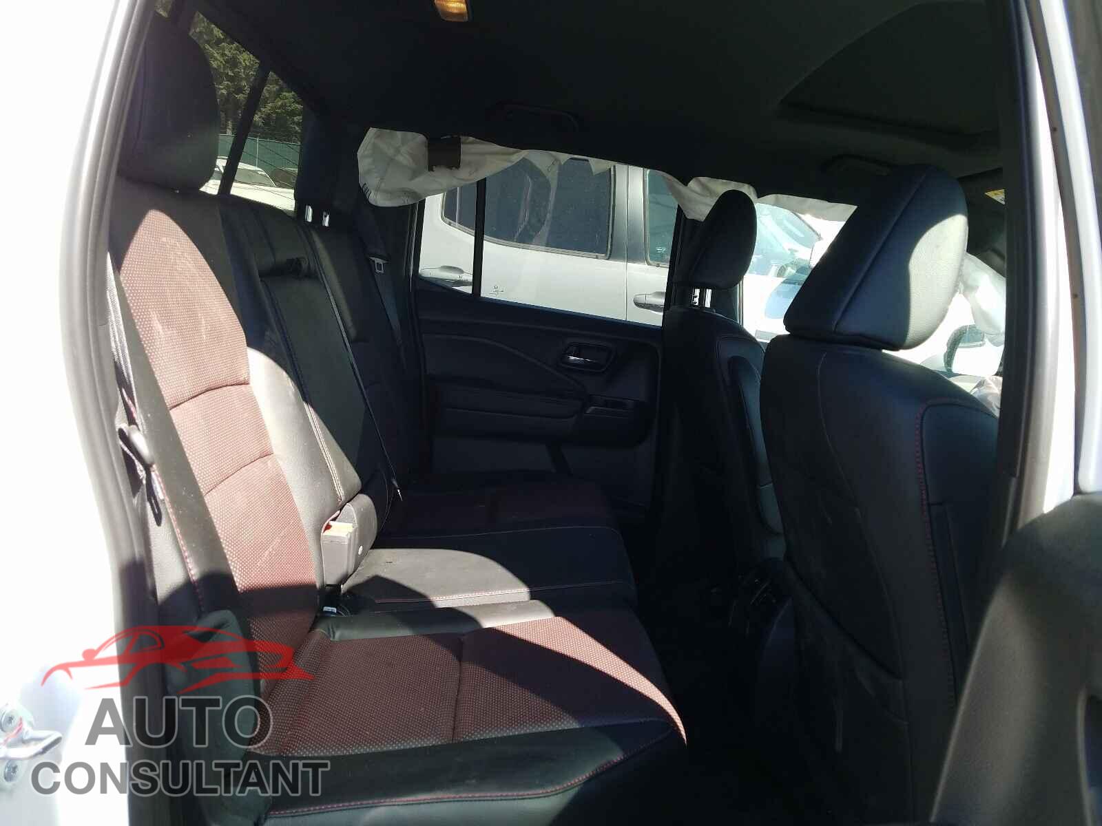 HONDA RIDGELINE 2021 - 5FPYK3F82MB008854