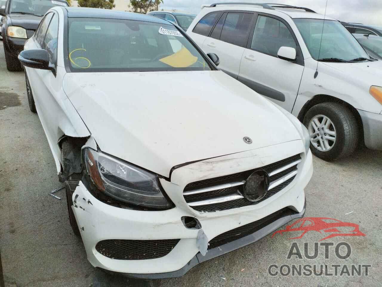 MERCEDES-BENZ C-CLASS 2018 - 55SWF4JB8JU235991