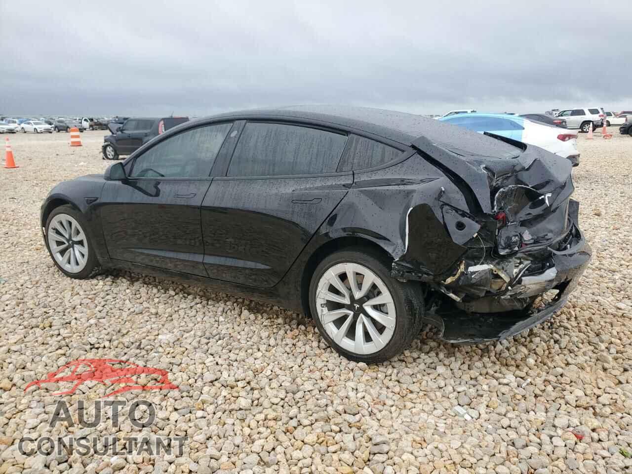 TESLA MODEL 3 2022 - 5YJ3E1EA7NF185677