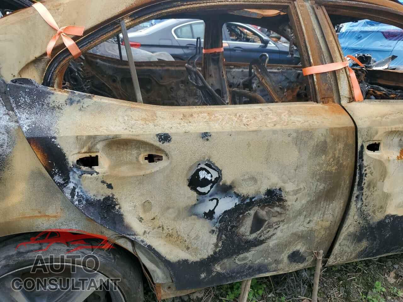 LEXUS IS 2017 - JTHCM1D28H5017581