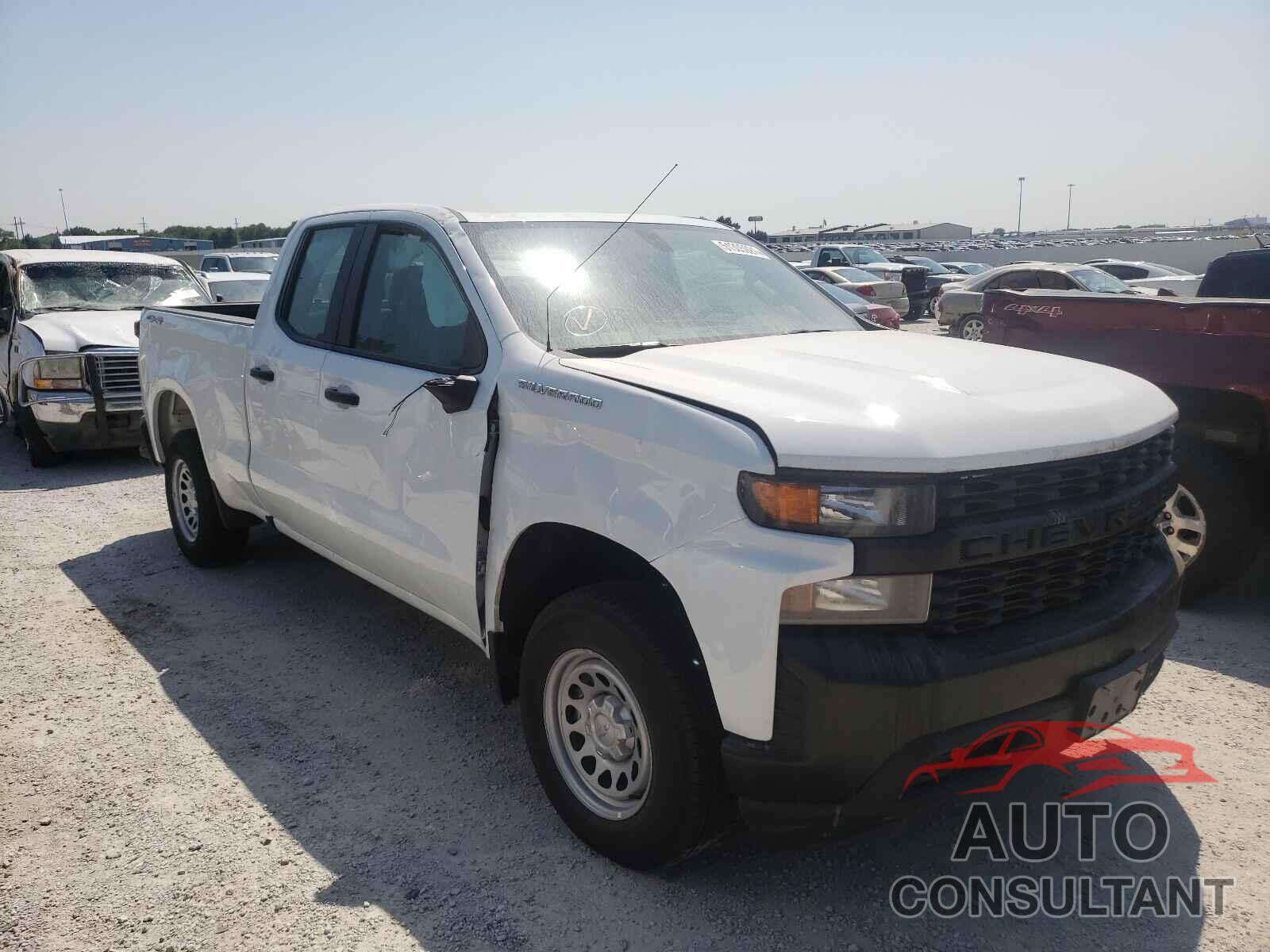 CHEVROLET SILVERADO 2021 - 1GCRYAEF4MZ348615
