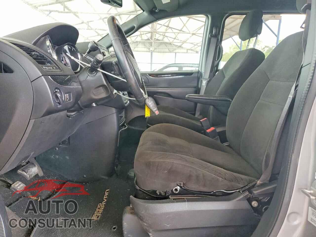 DODGE CARAVAN 2015 - 2C4RDGBG3FR684958