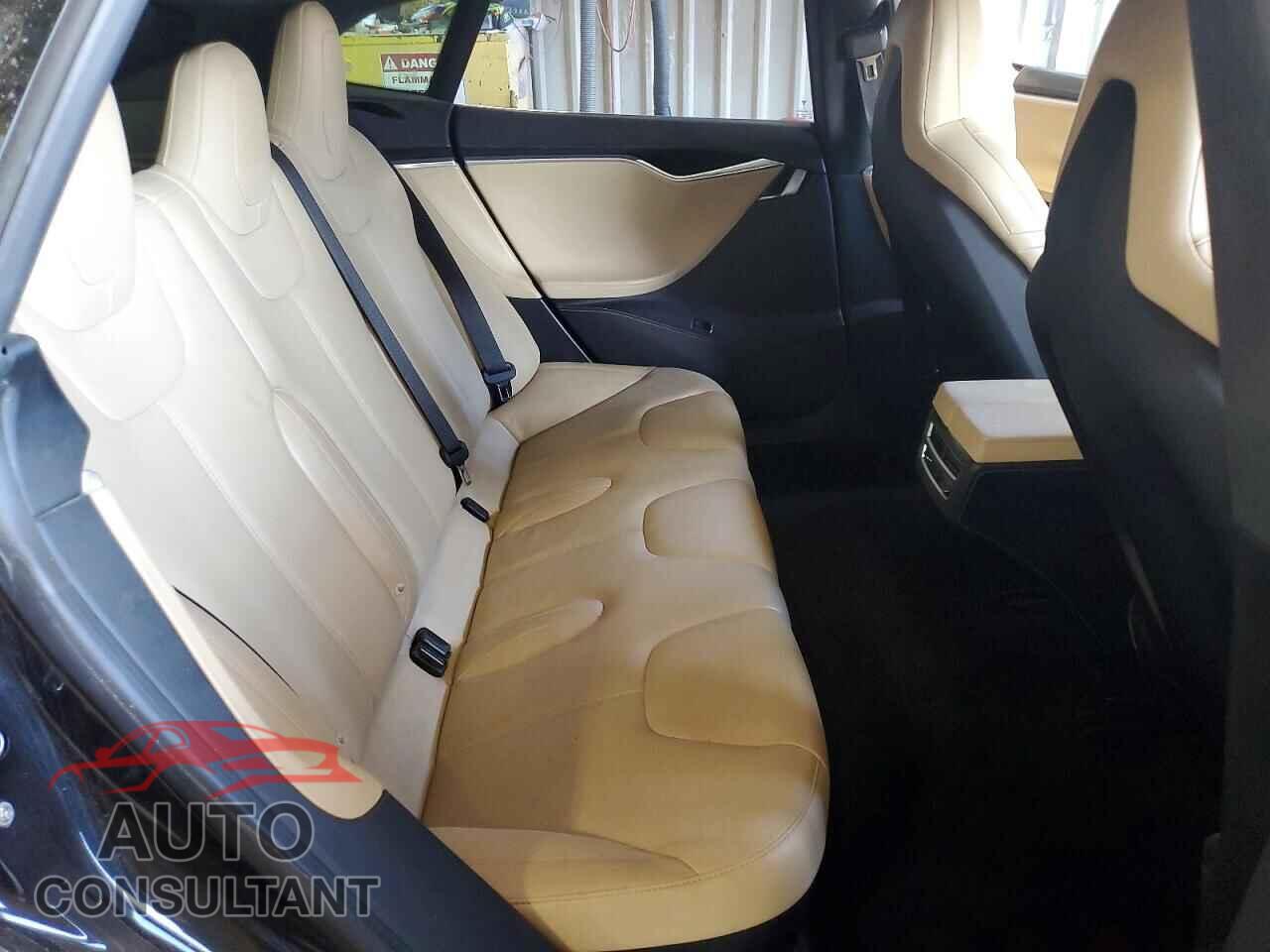 TESLA MODEL S 2016 - 5YJSA1E16GF129160