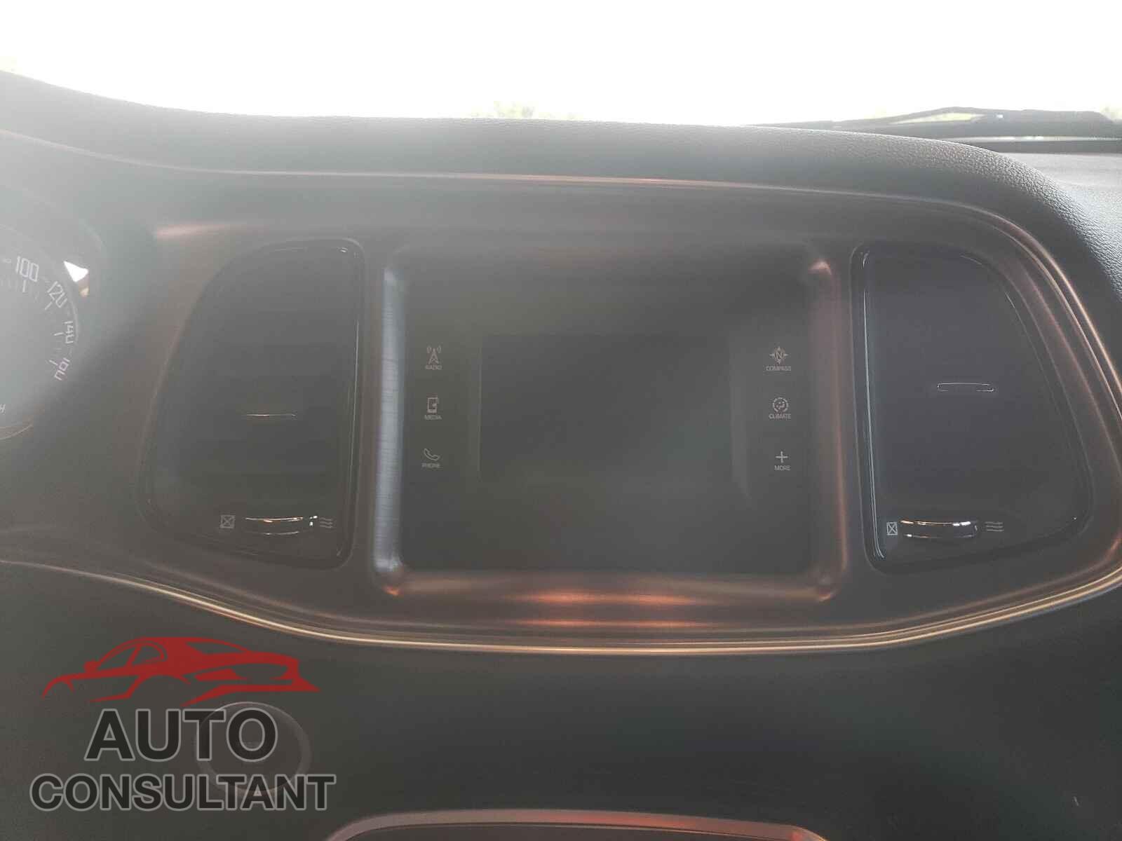 DODGE CHALLENGER 2017 - 2C3CDZAG3HH613470