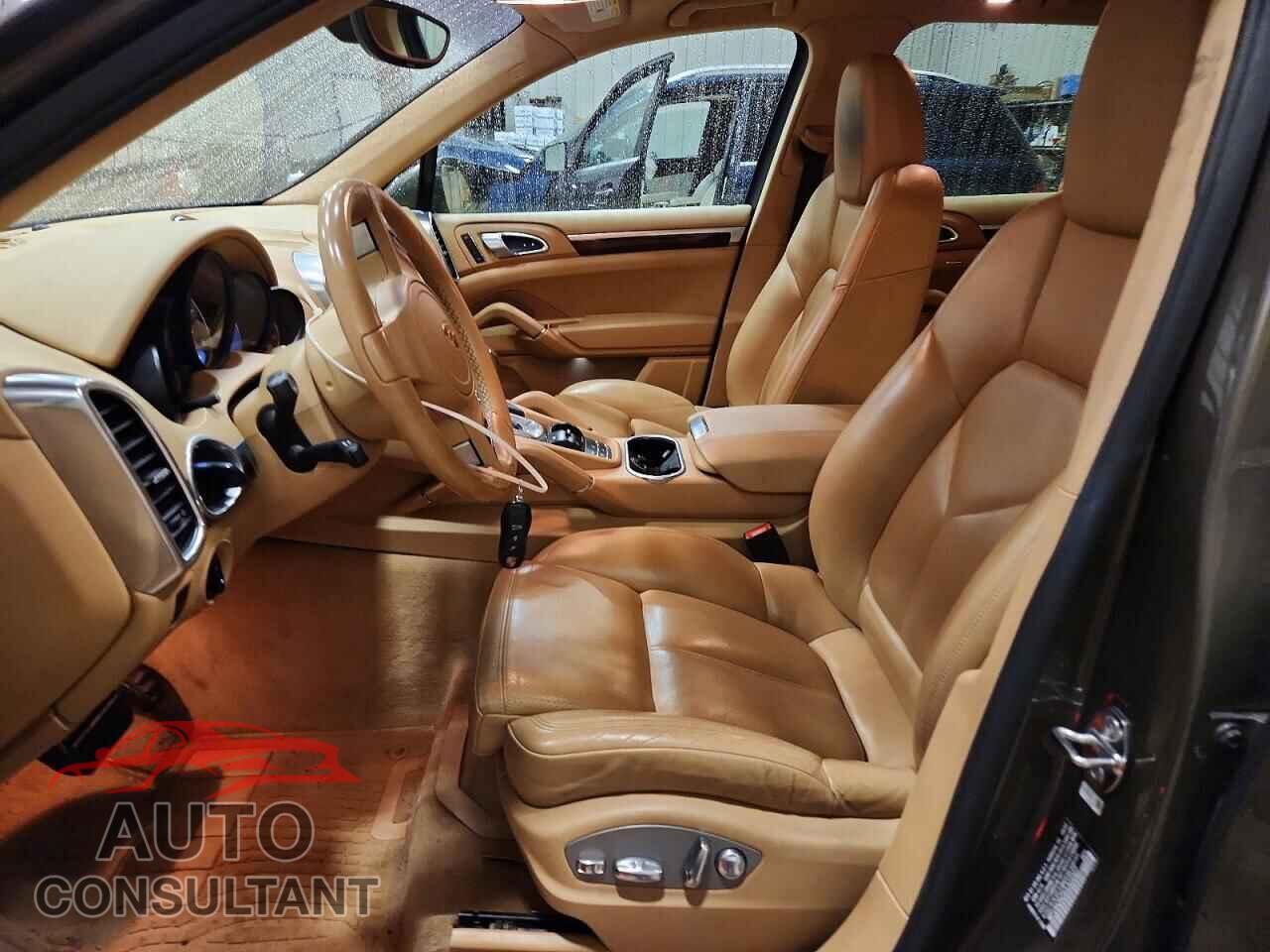 PORSCHE CAYENNE 2012 - WP1AA2A25CLA10327