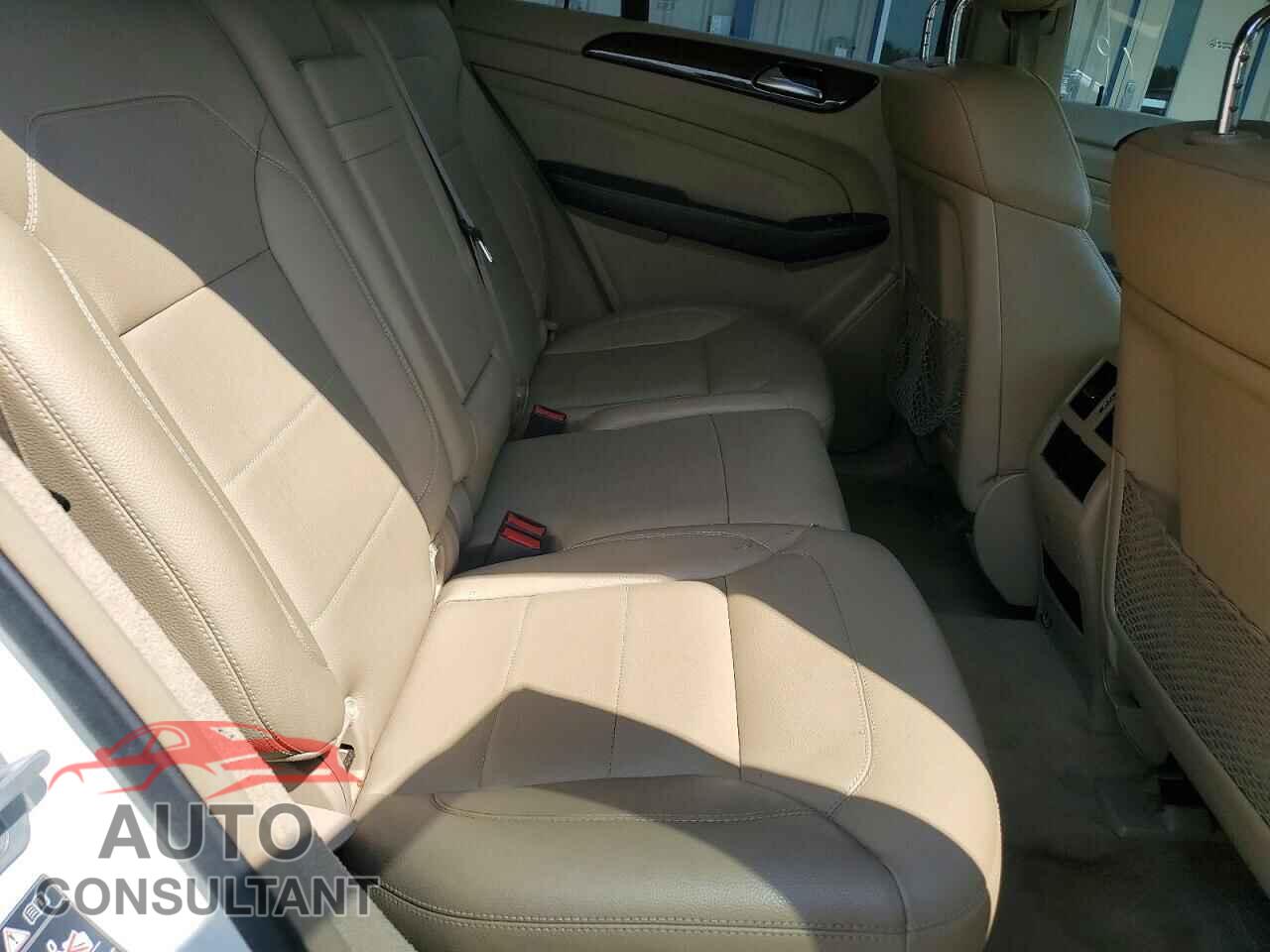 MERCEDES-BENZ M-CLASS 2012 - 4JGDA5HB4CA001065