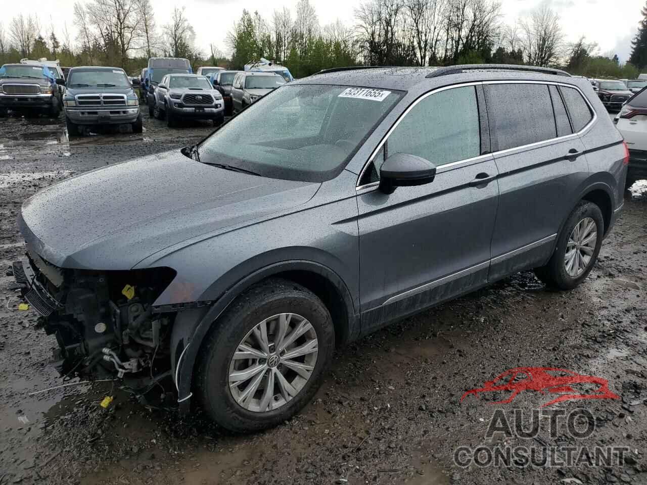 VOLKSWAGEN TIGUAN 2018 - 3VV2B7AX7JM177975