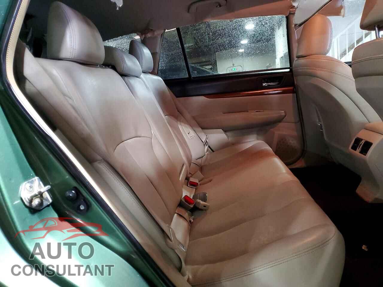 SUBARU OUTBACK 2014 - 4S4BRBLC5E3241490