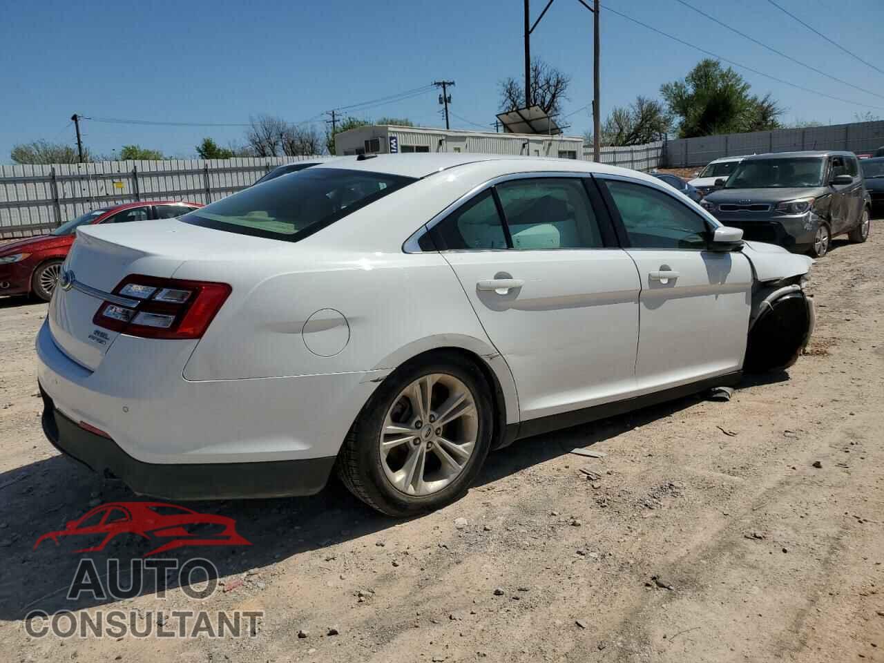 FORD TAURUS 2013 - 1FAHP2E84DG174939