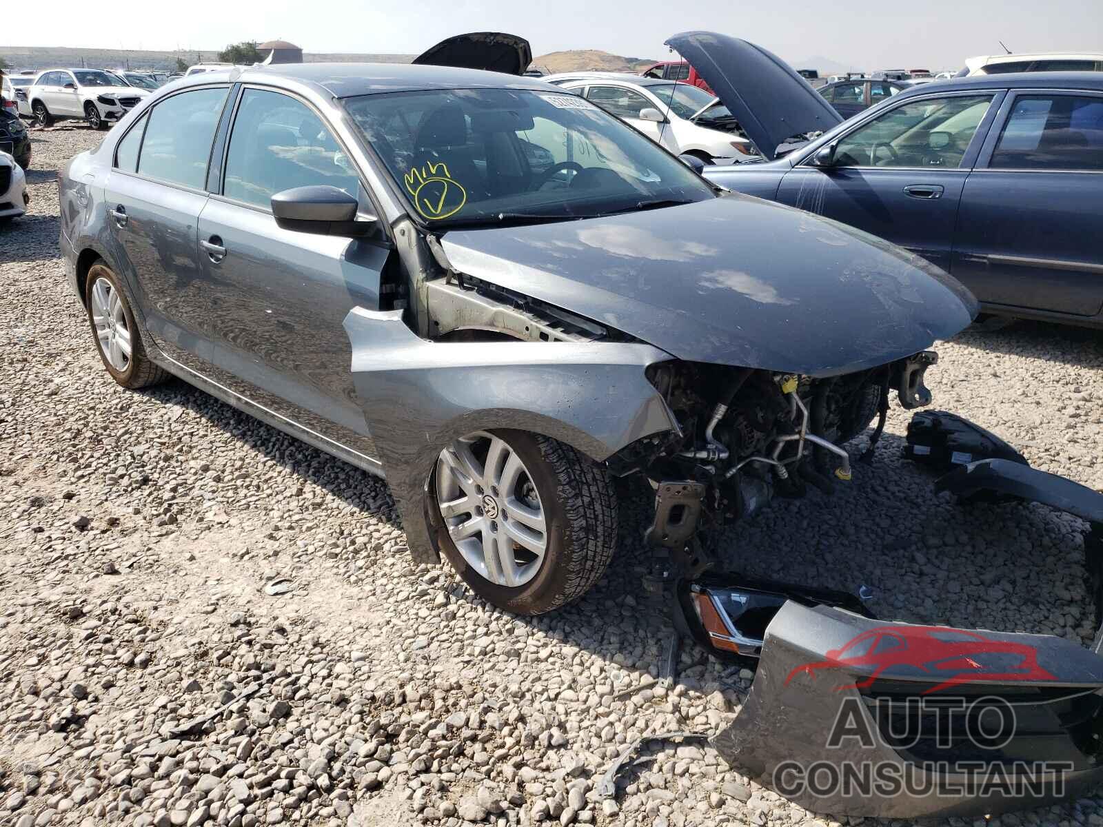 VOLKSWAGEN JETTA 2018 - 3VW2B7AJXJM247430