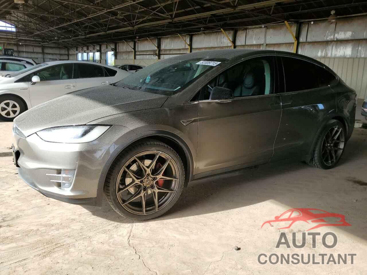 TESLA MODEL X 2016 - 5YJXCAE45GF000398