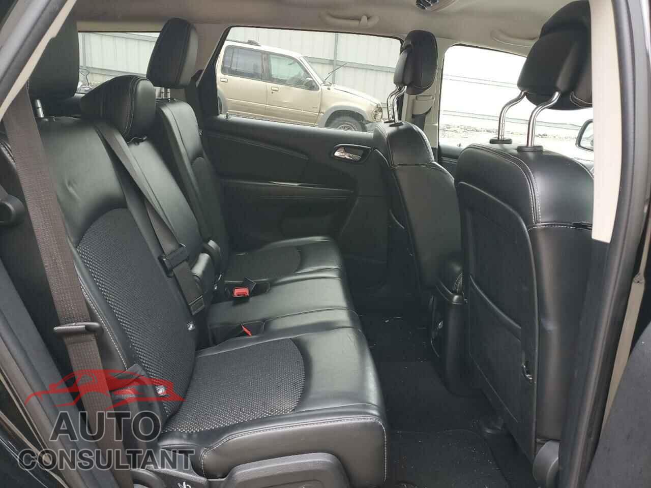 DODGE JOURNEY 2018 - 3C4PDCGB9JT305884