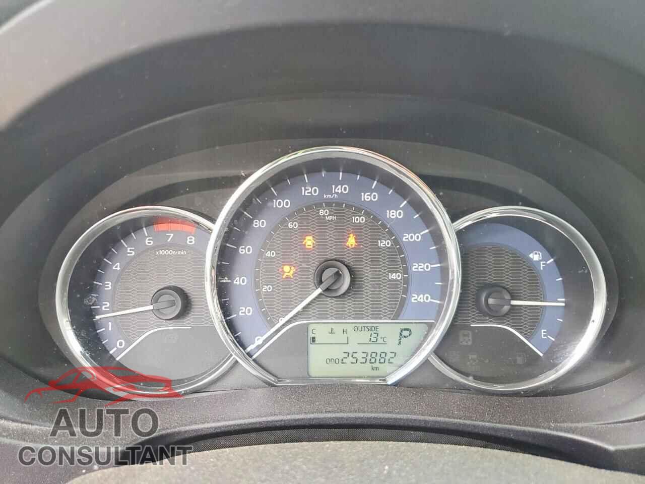 TOYOTA COROLLA 2014 - 2T1BURHE8EC004618