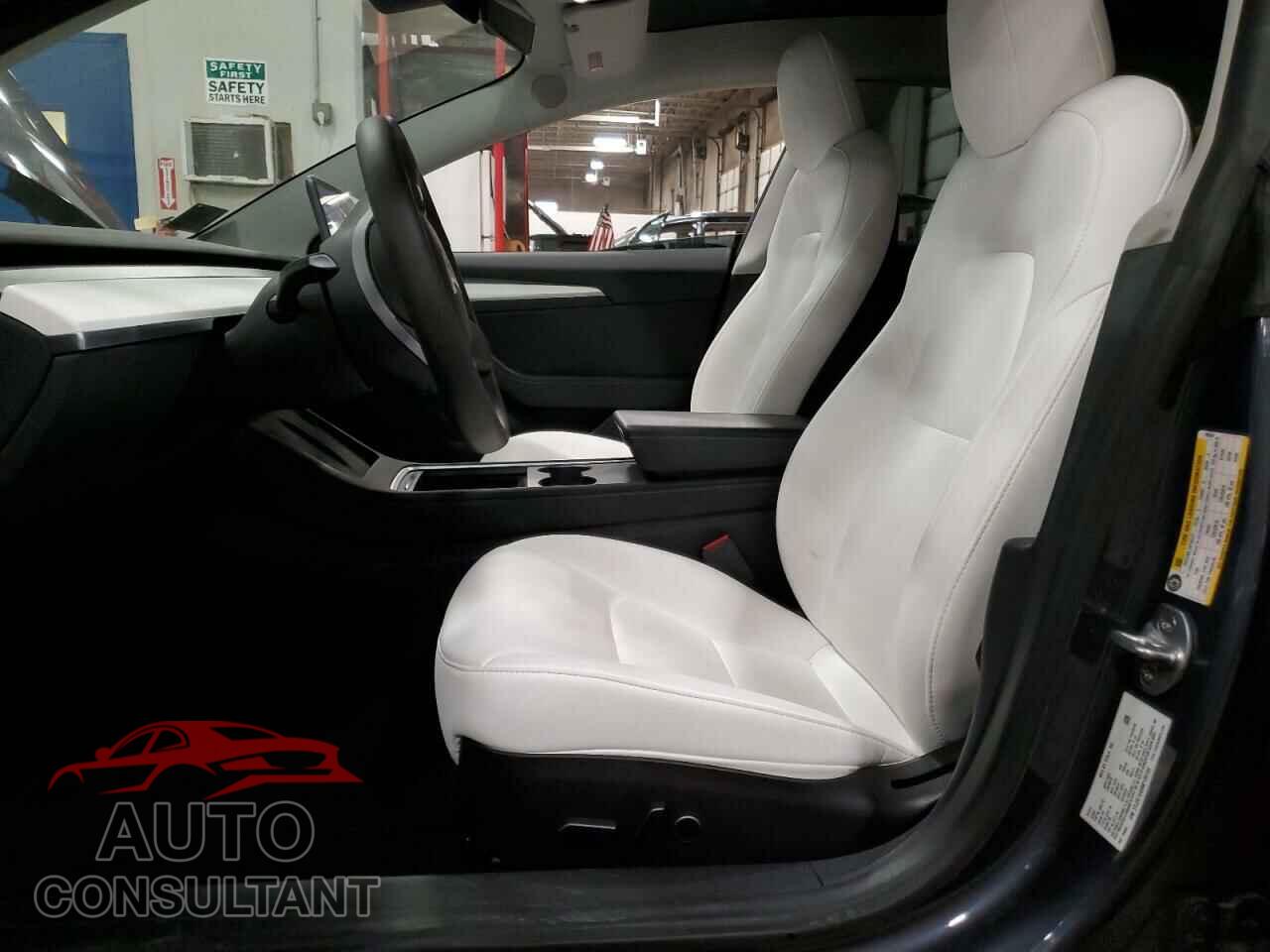 TESLA MODEL 3 2022 - 5YJ3E1EB9NF199184