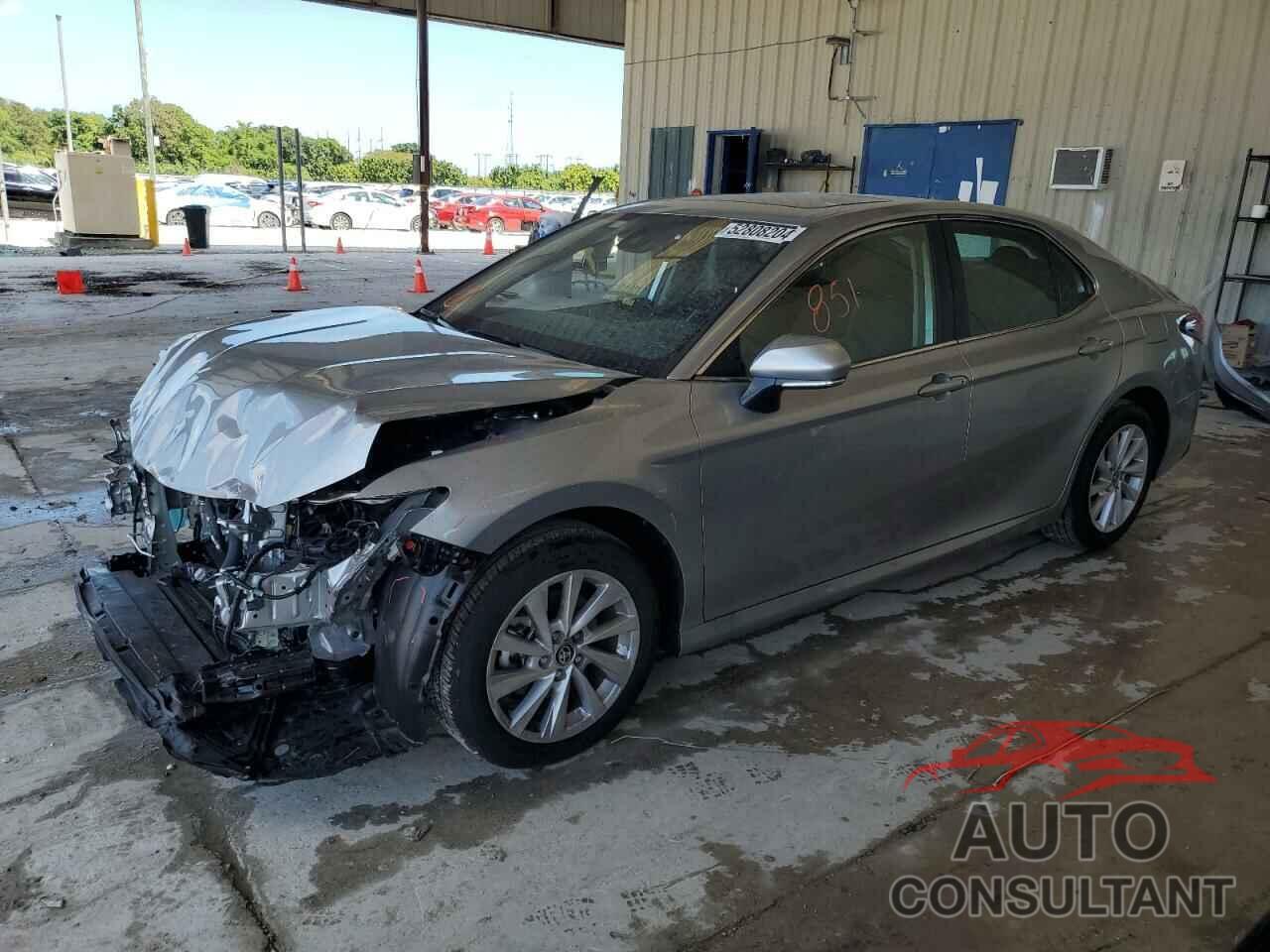 TOYOTA CAMRY 2024 - 4T1R11AK4RU904512