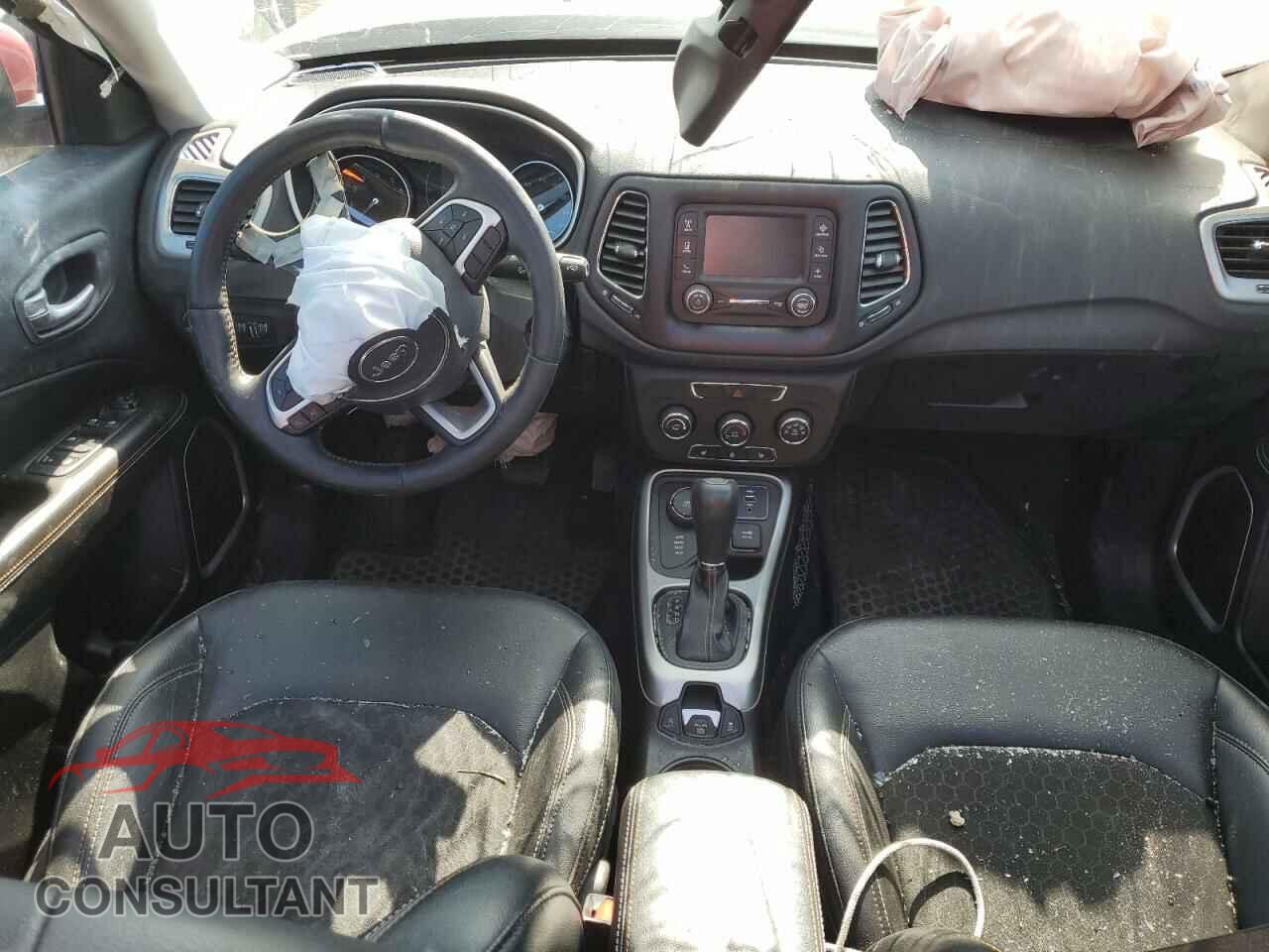 JEEP COMPASS 2018 - 3C4NJDBB8JT238109