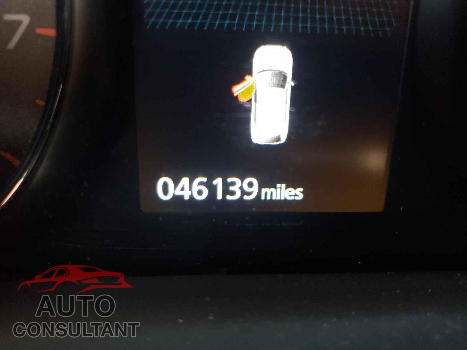 MITSUBISHI OUTLANDER 2017 - JA4AD2A35HZ048043