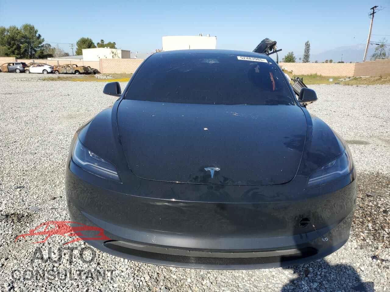 TESLA MODEL 3 2024 - 5YJ3E1EBXRF770848
