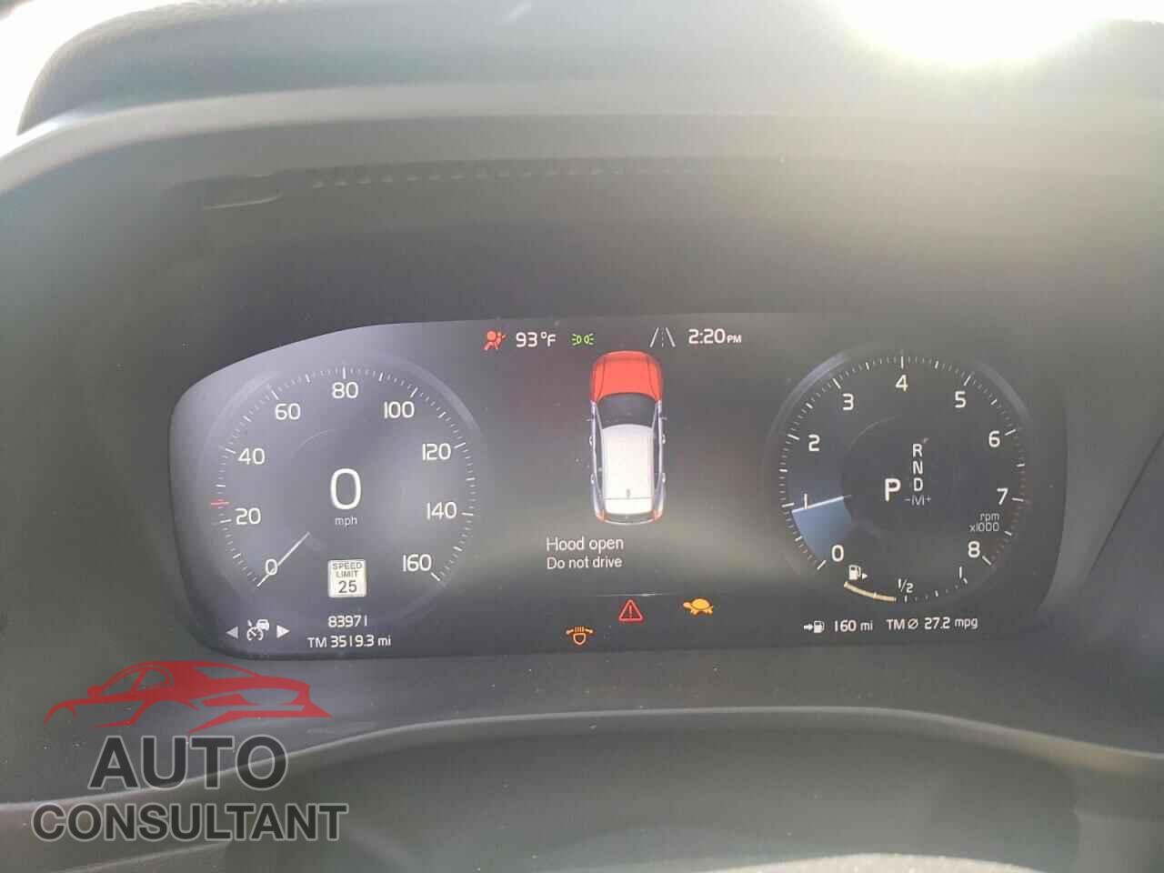 VOLVO XC40 2019 - YV4162UK3K2069926