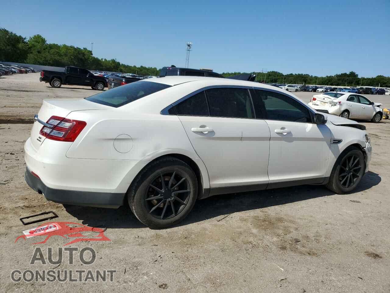 FORD TAURUS 2015 - 1FAHP2E84FG199620