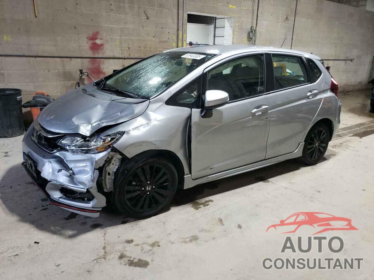 HONDA FIT 2018 - 3HGGK5H71JM707230