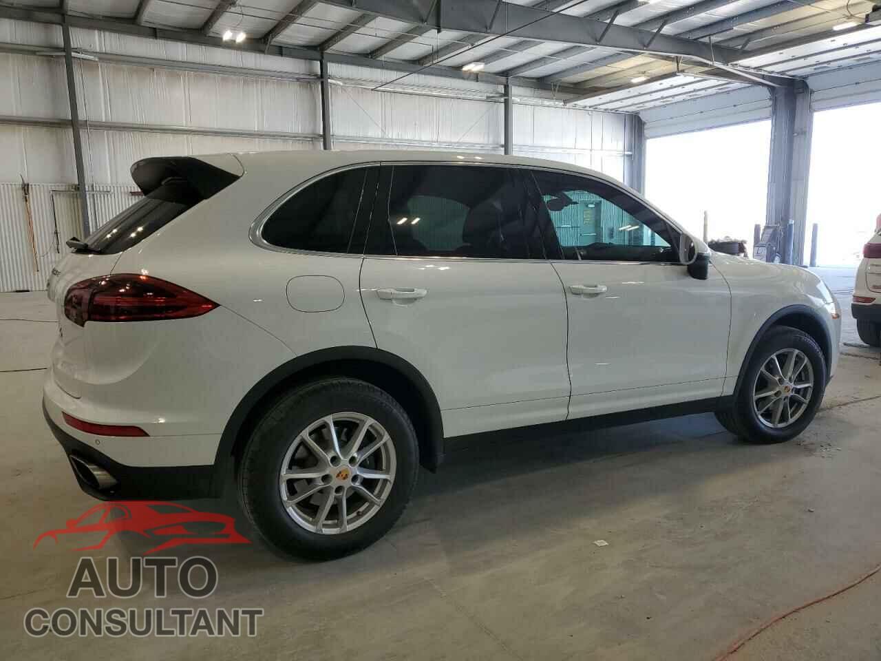 PORSCHE CAYENNE 2017 - WP1AA2A20HKA86891