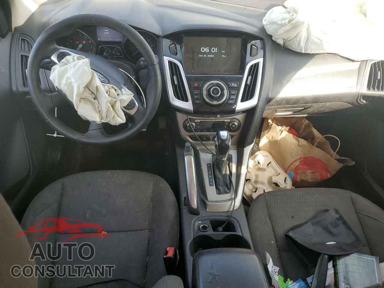 FORD FOCUS 2012 - 1FAHP3H28CL373754
