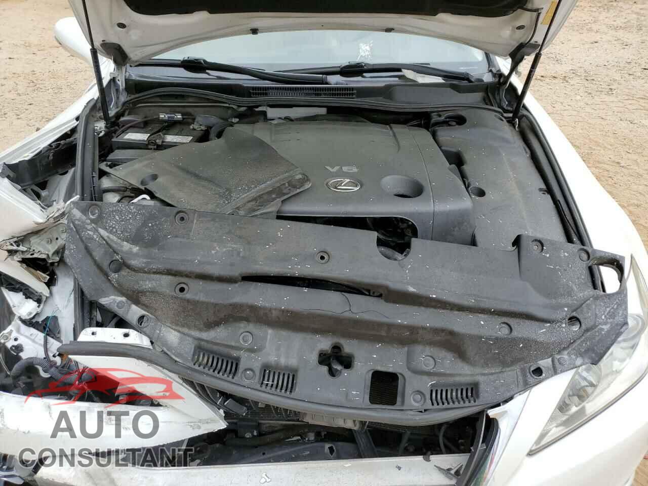 LEXUS IS 2013 - JTHCF5C24D5063339
