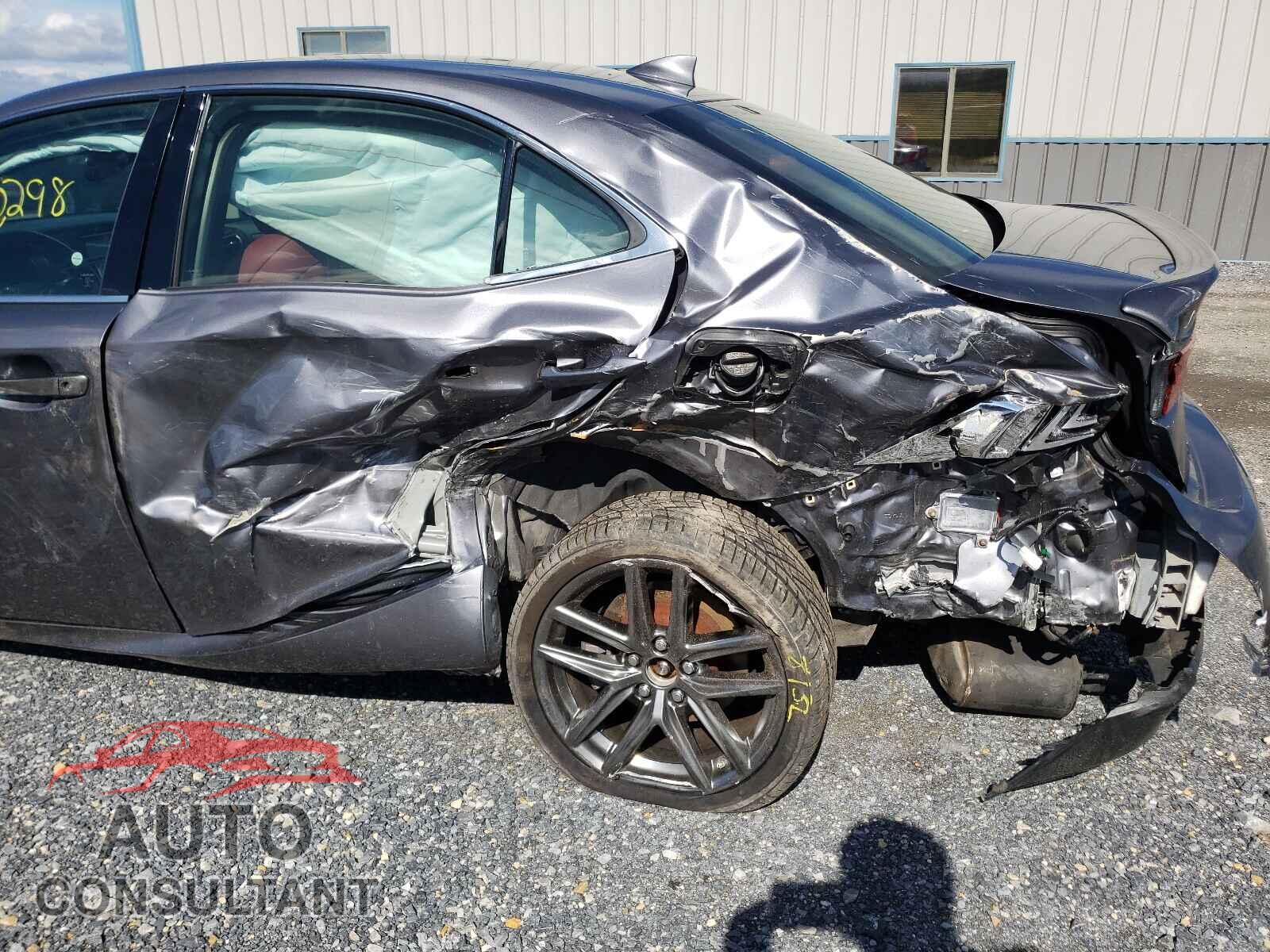 LEXUS IS 2016 - JTHCE1D28G5010335