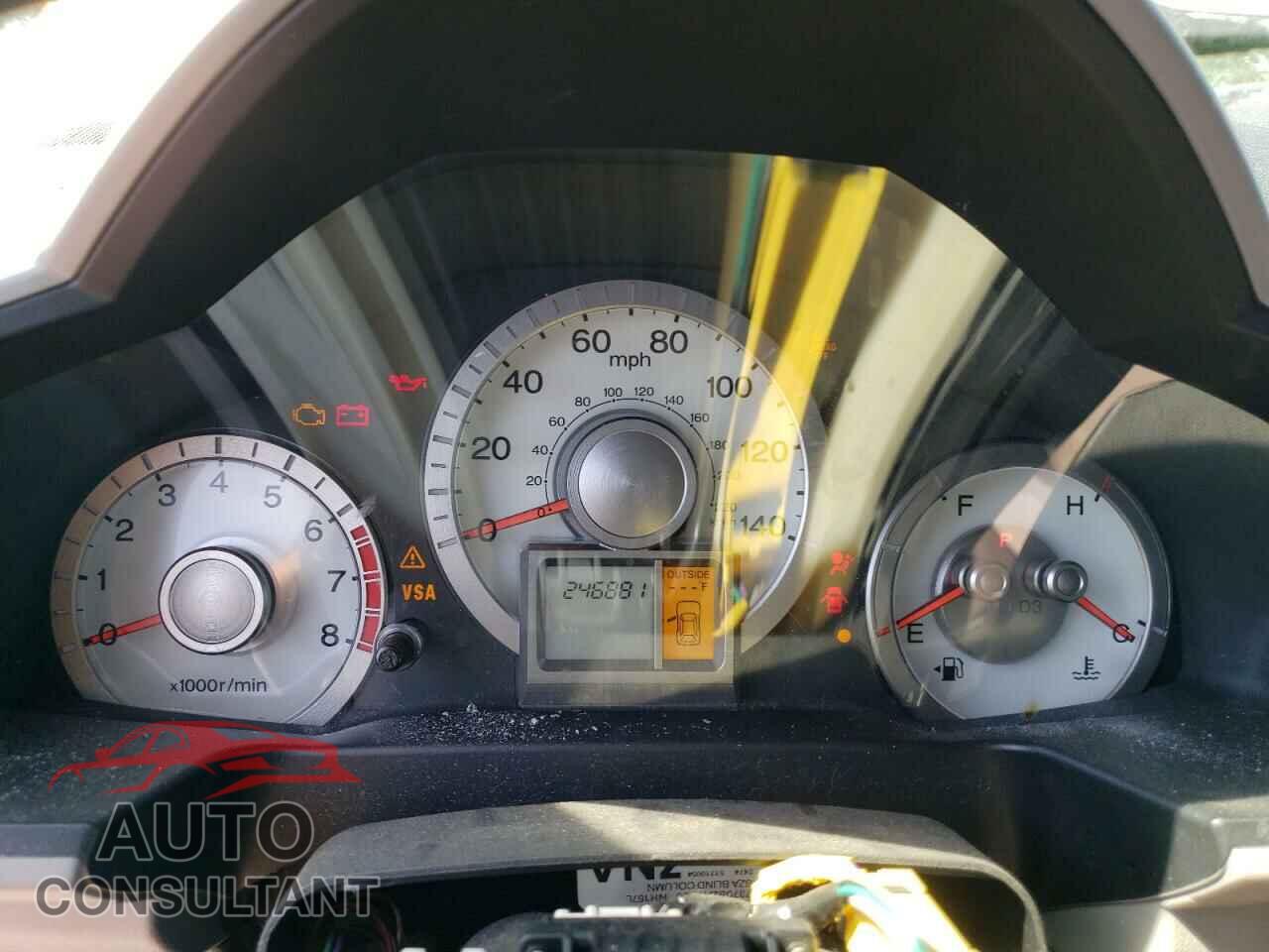 HONDA PILOT 2011 - 5FNYF3H65BB048089