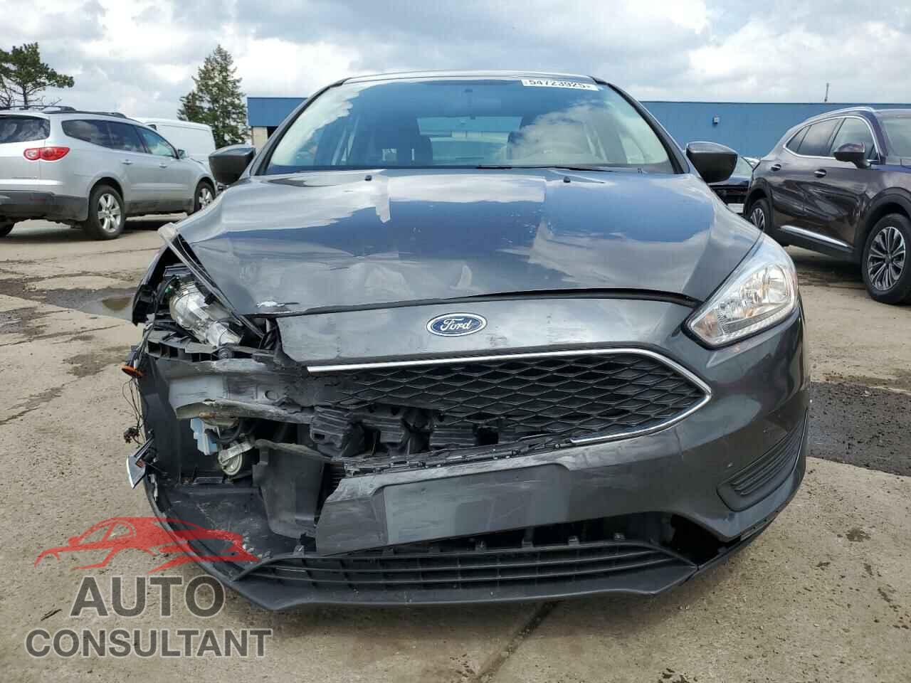 FORD FOCUS 2018 - 1FADP3F24JL246157