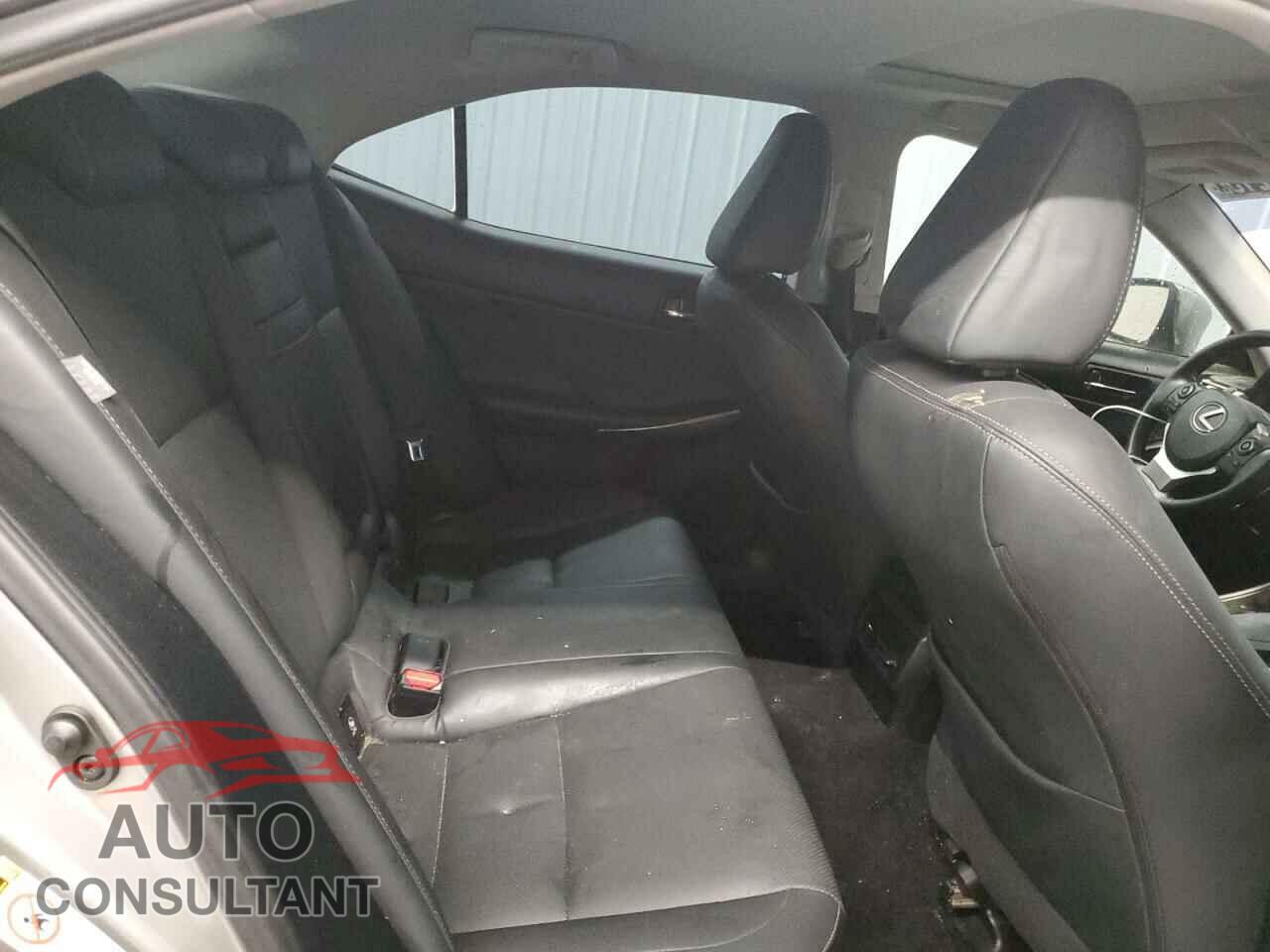 LEXUS IS 2014 - JTHBF1D27E5016004