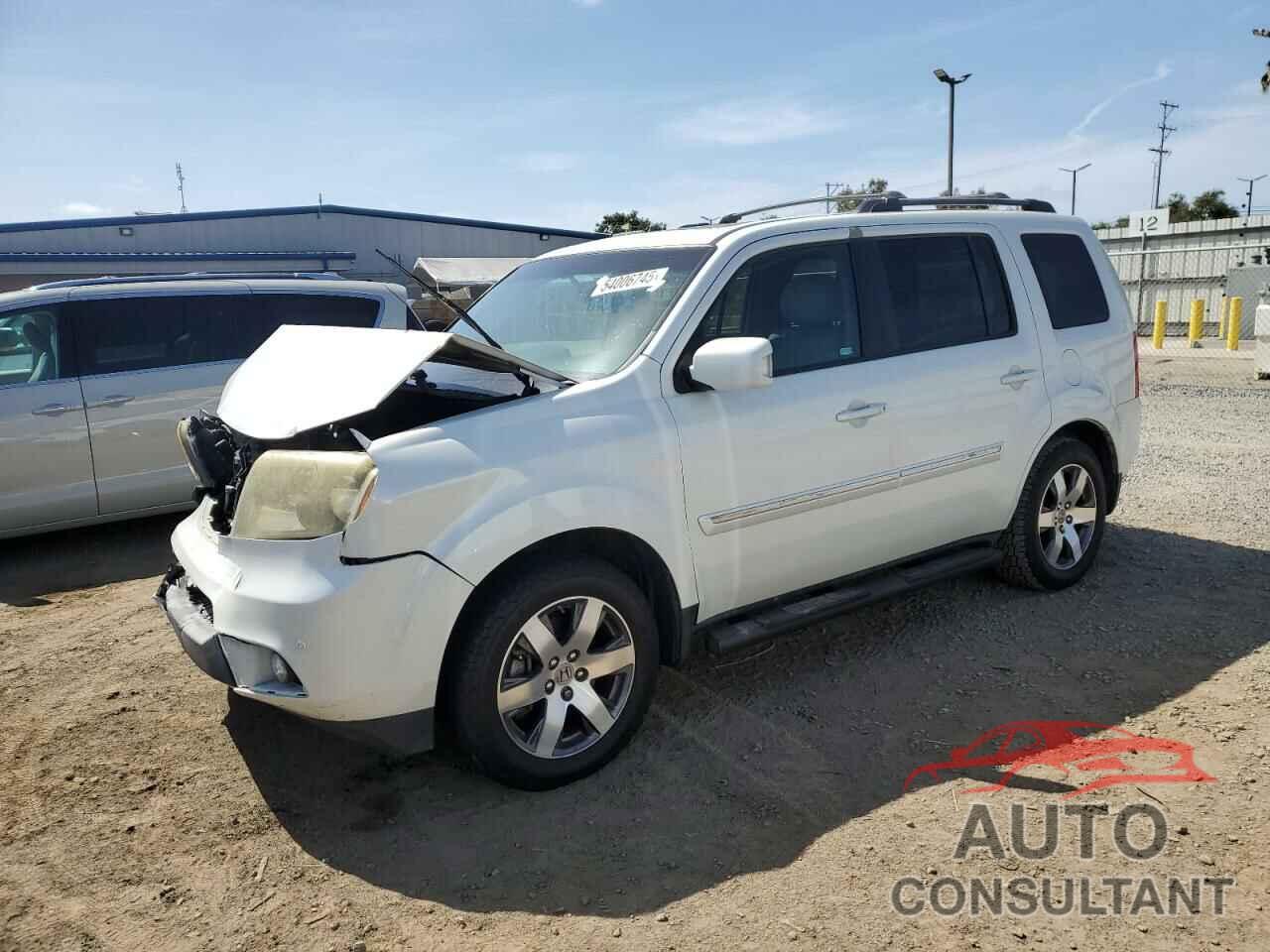 HONDA PILOT 2013 - 5FNYF4H90DB016007