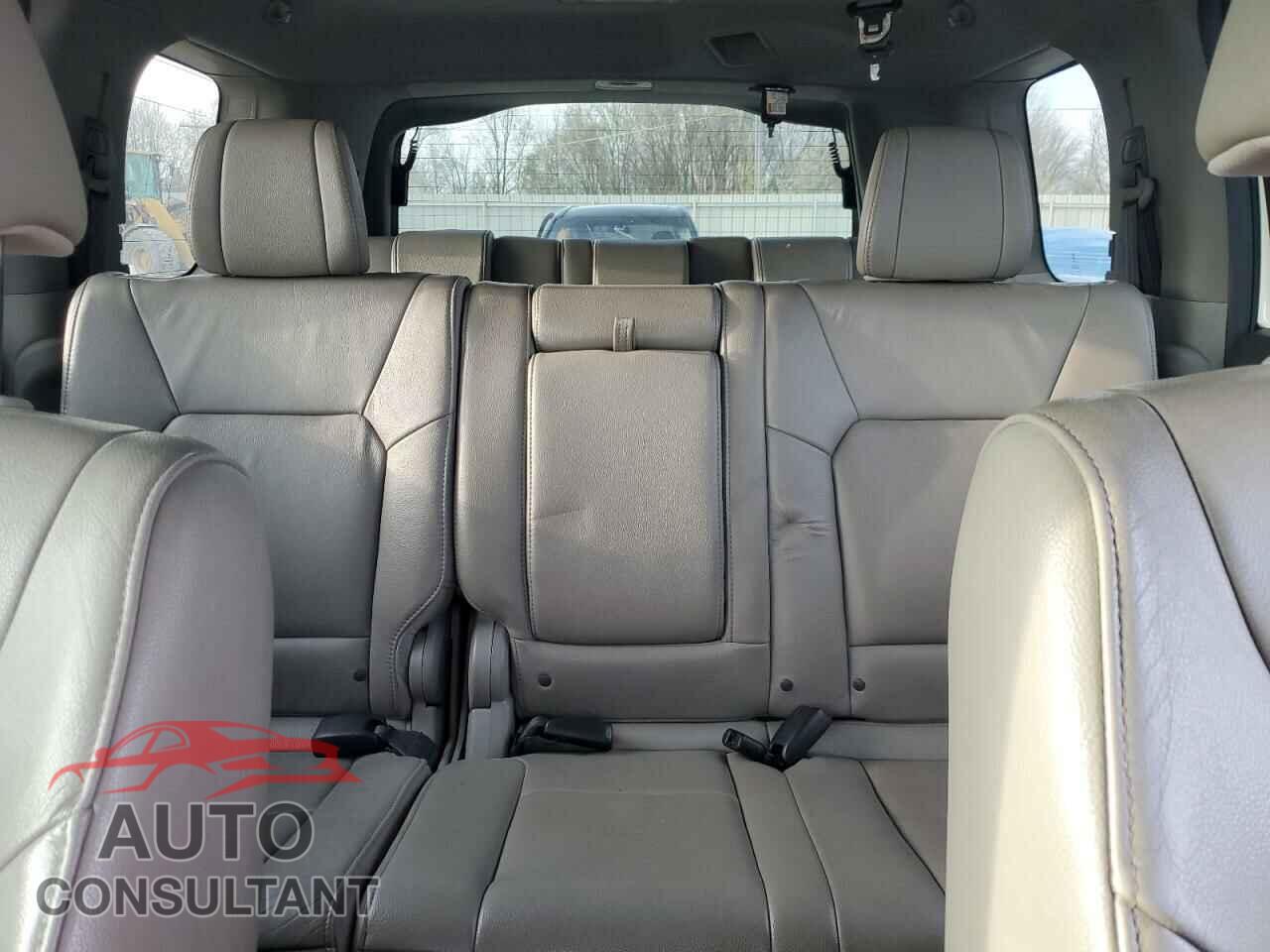 HONDA PILOT 2012 - 5FNYF4H52CB070453