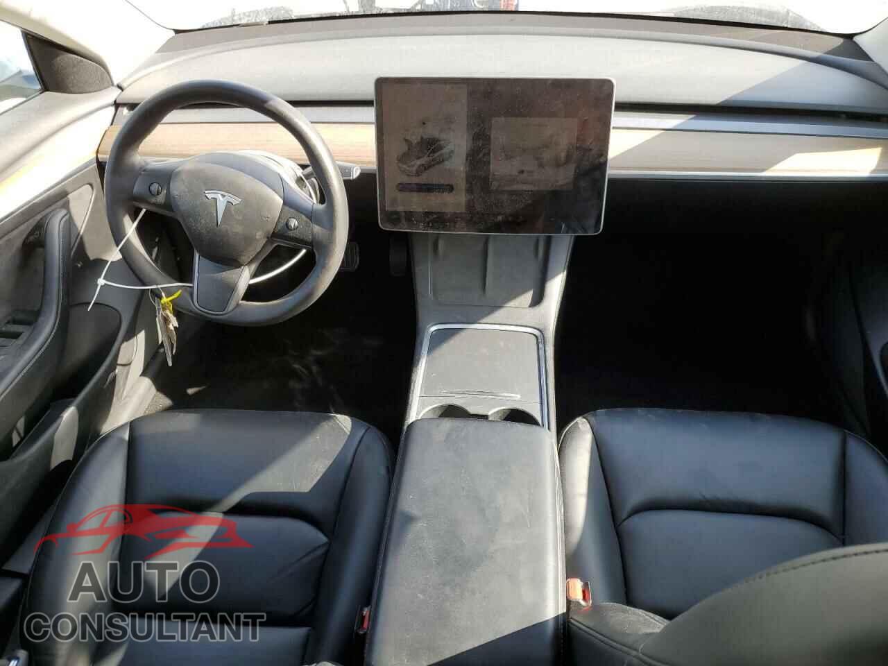 TESLA MODEL 3 2022 - 5YJ3E1EA5NF285938
