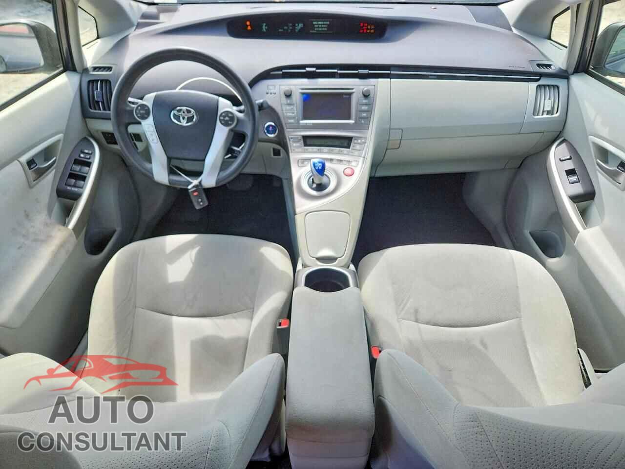 TOYOTA PRIUS 2015 - JTDKN3DU9F0417831